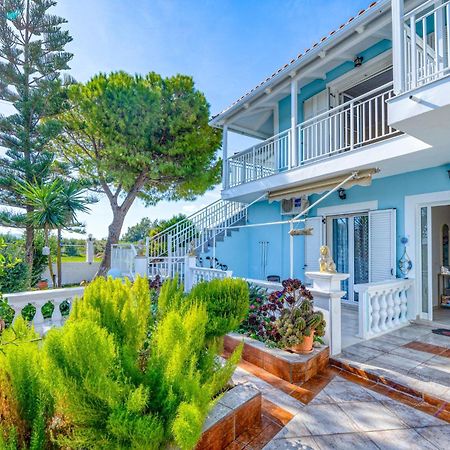 Stathis Beachfront Luxury Rooms Kalamákion Dış mekan fotoğraf